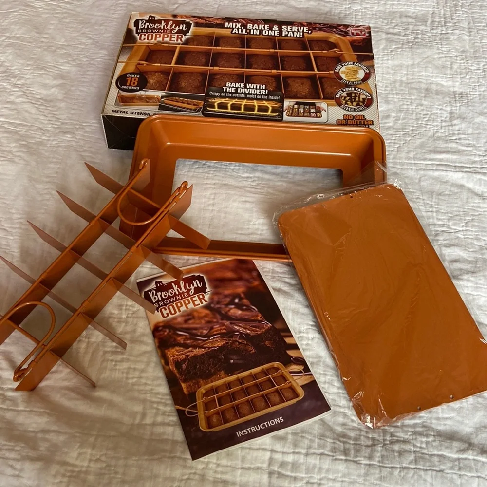 As Seen On TV Brooklyn Brownie Copper 18 Brownies - Picture 2 of 7